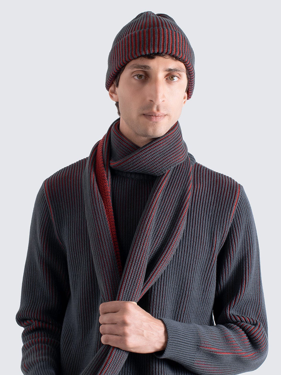 Ribbed Knit Beanie - Grey & Red