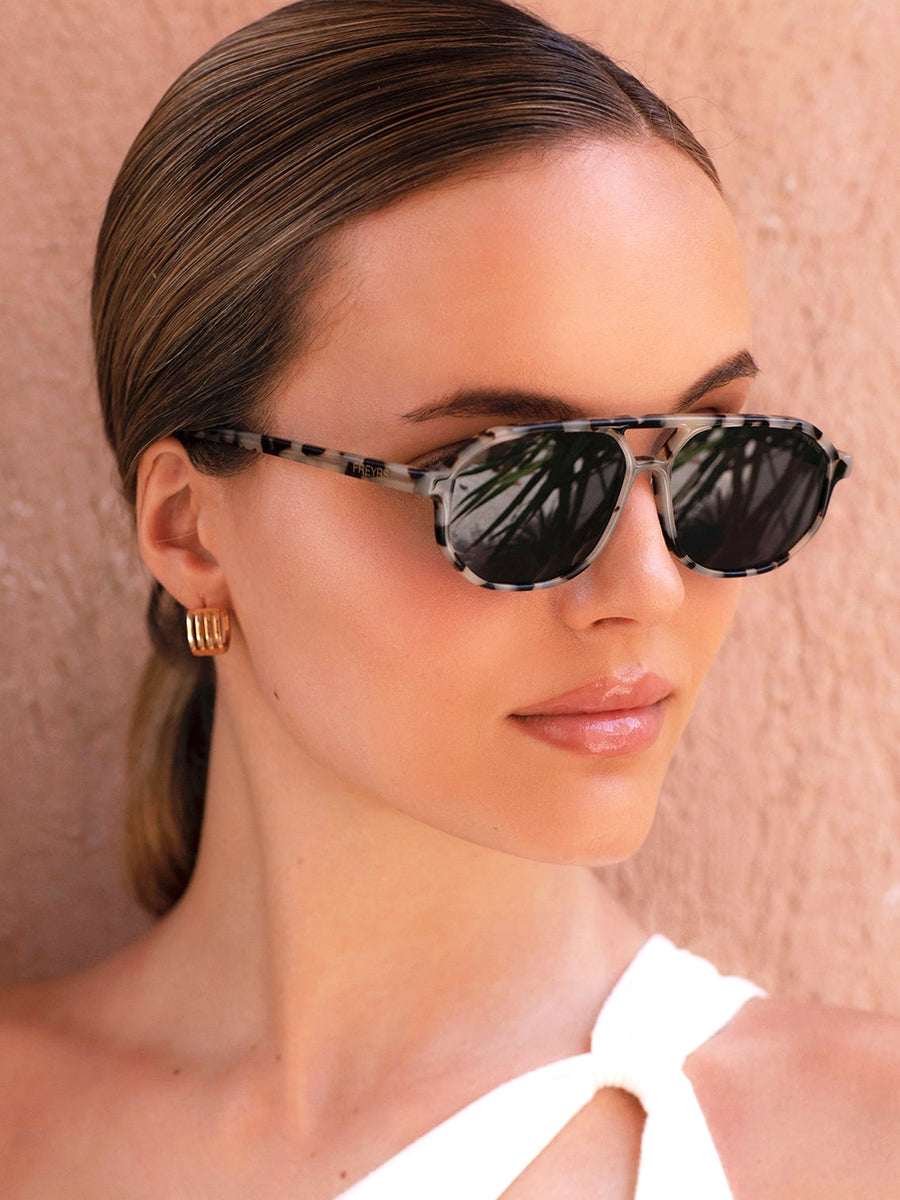 Fenix Sunglasses - Light Tortoise & Gray