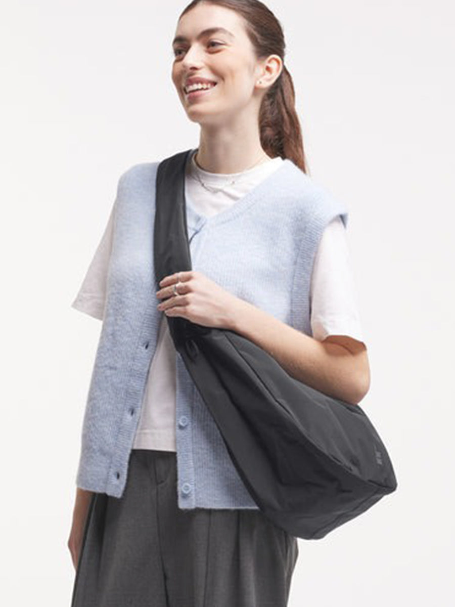 The Moon Bag Ruffle - Black