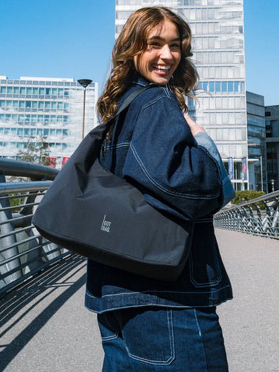 The T-Shape Bag - Black