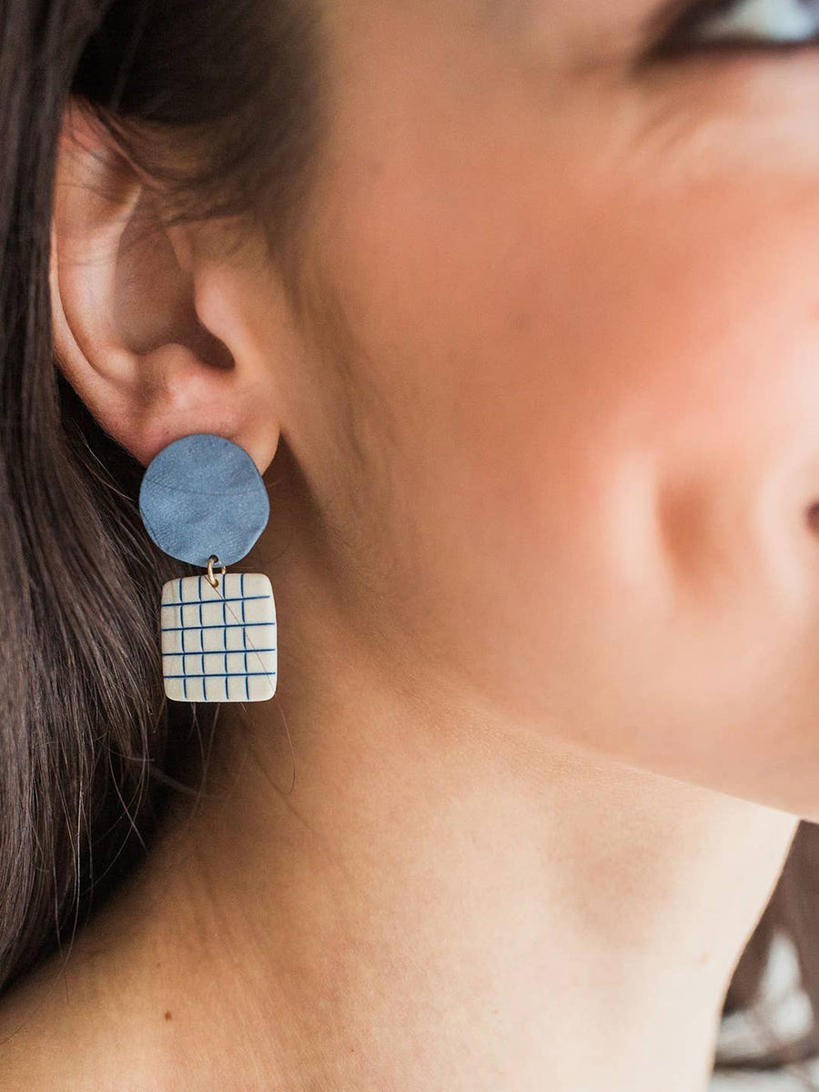 Lattice Earrings - Thistle