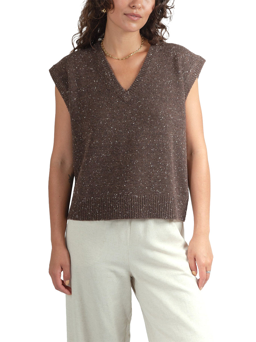 Finley Cable Knit Vest - Brown