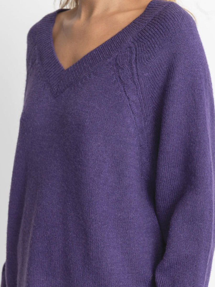 Moonstone Oversized V-Neck Sweater - Plum