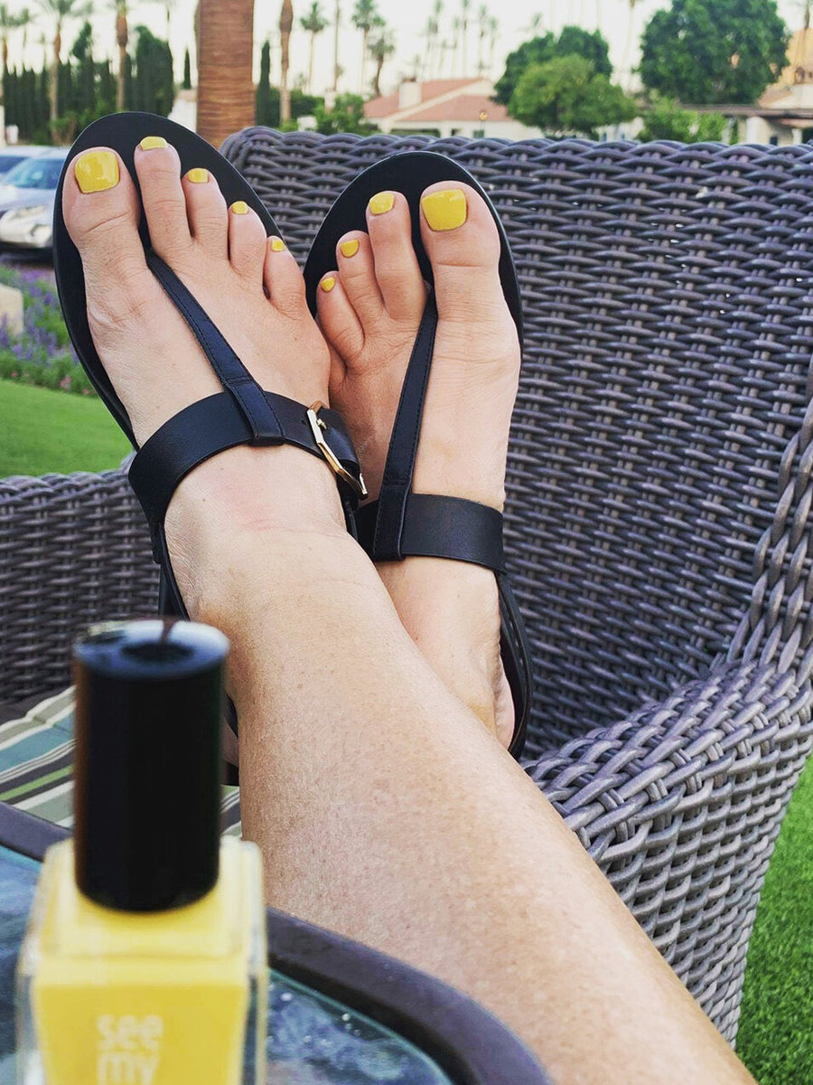 Nail Polish - Picking Daisies