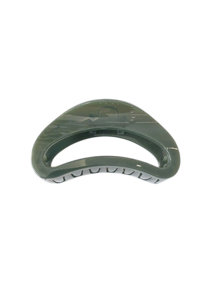 Cut-Out Oval Hair Claw