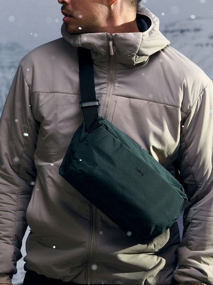 Venture 9L Sling - Black