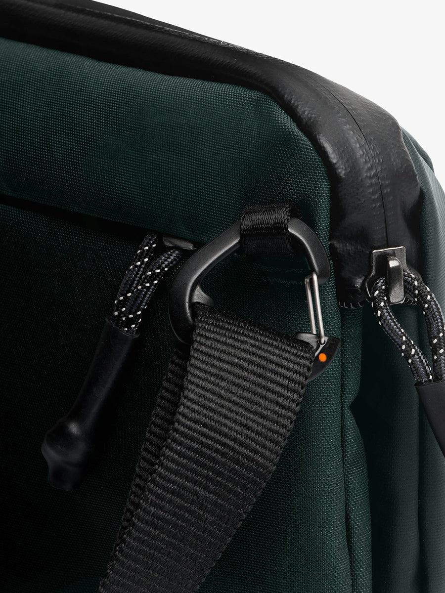 Venture Travel Crossbody - Deep Ocean