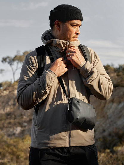 Venture Travel Crossbody - Jet Black