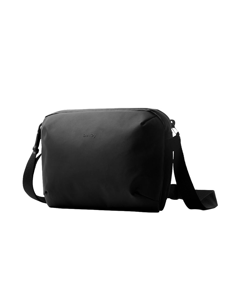Venture Travel Crossbody - Jet Black