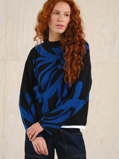 Limhamn Sweater - Big Flower Blue
