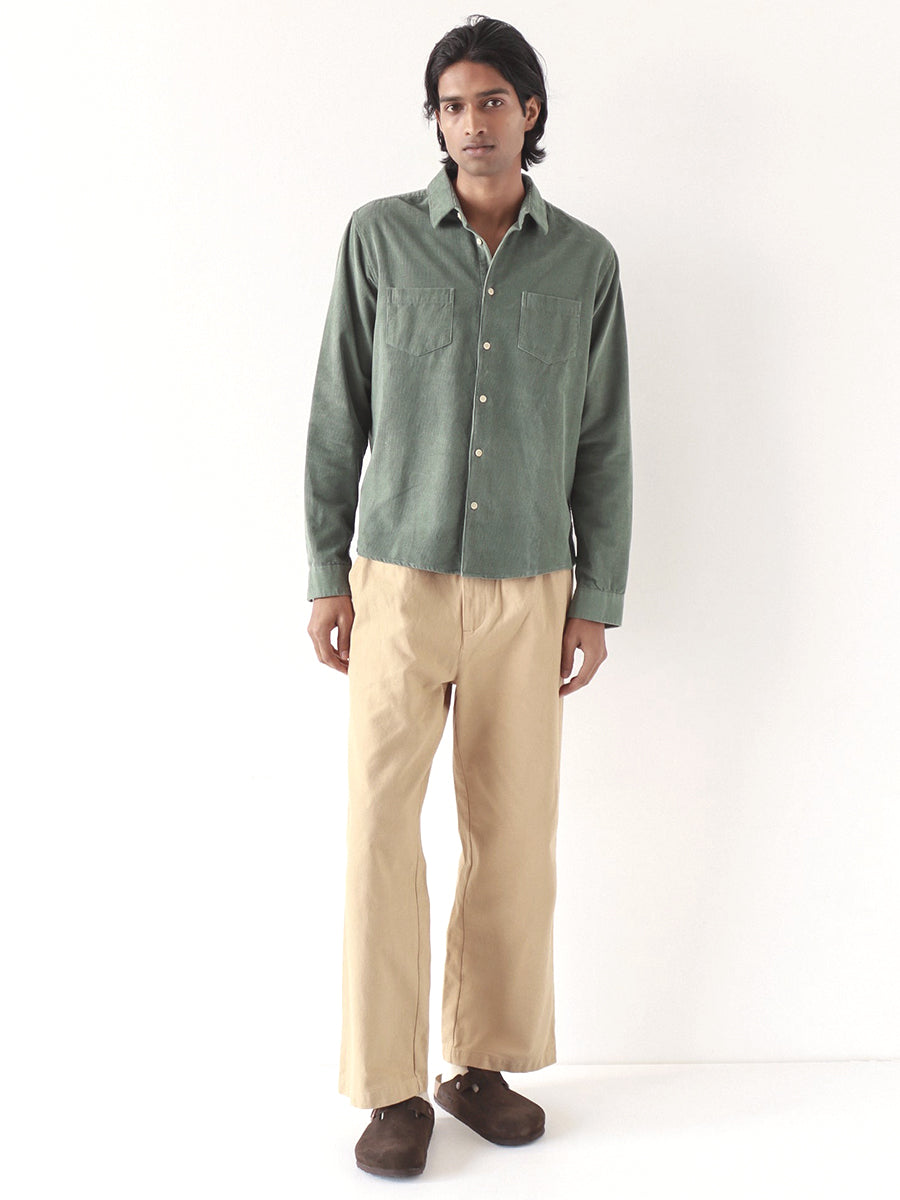 Two Pocket Corduroy Shirt - Forest Green