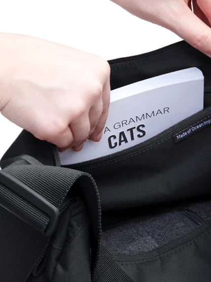 Curved Bag - Black
