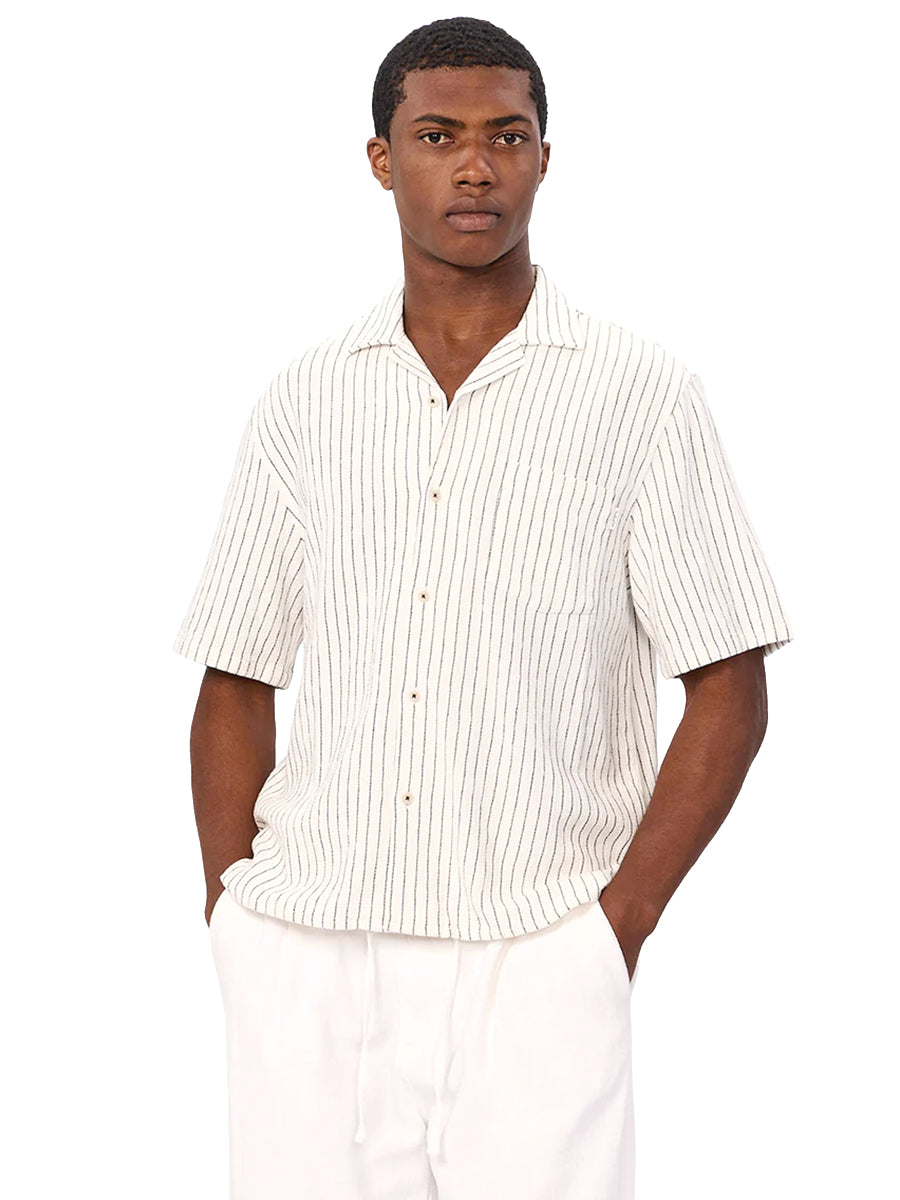 The Gilcrest Short Sleeve Shirt - White & Navy