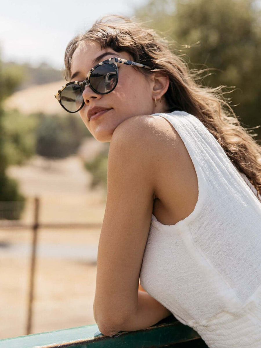 Lily Sunglasses - Dawn & Blush Mirror
