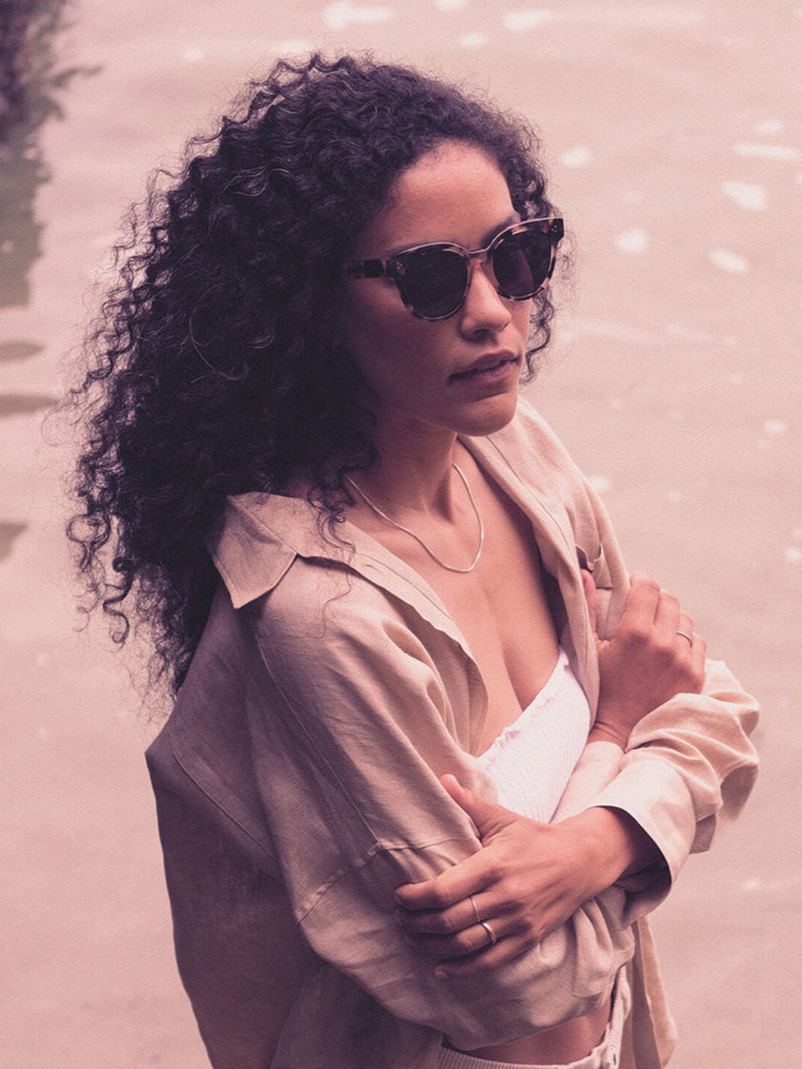 Nikol Sunglasses - Coral Tortoise & Dark Smoke