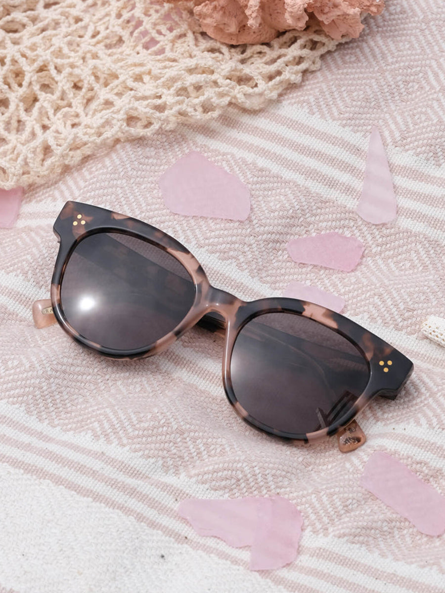Nikol Sunglasses - Coral Tortoise & Dark Smoke