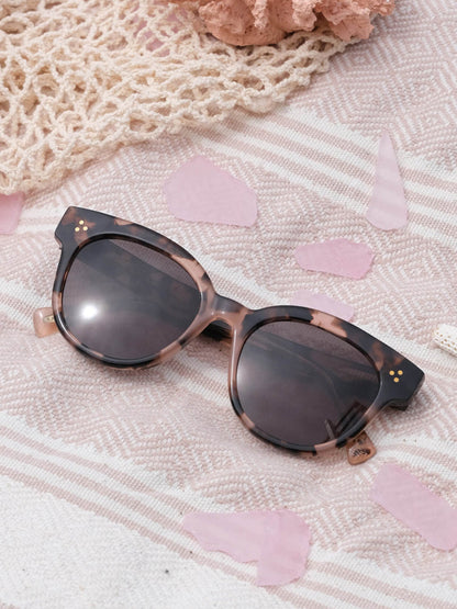 Nikol Sunglasses - Coral Tortoise & Dark Smoke