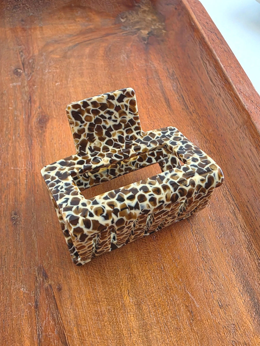 Carly Hair Claw - Giraffe