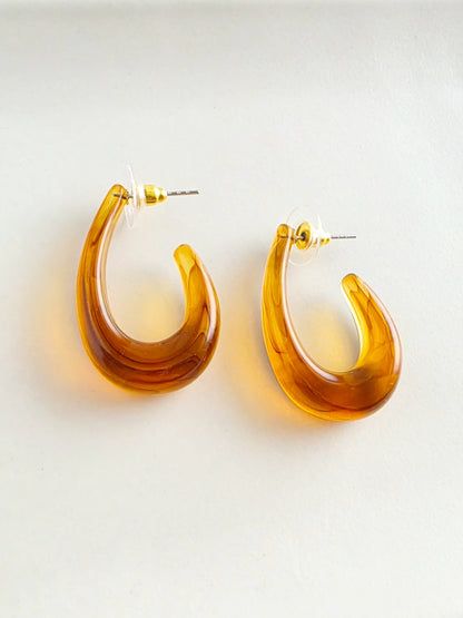 Julie Hoops - Amber