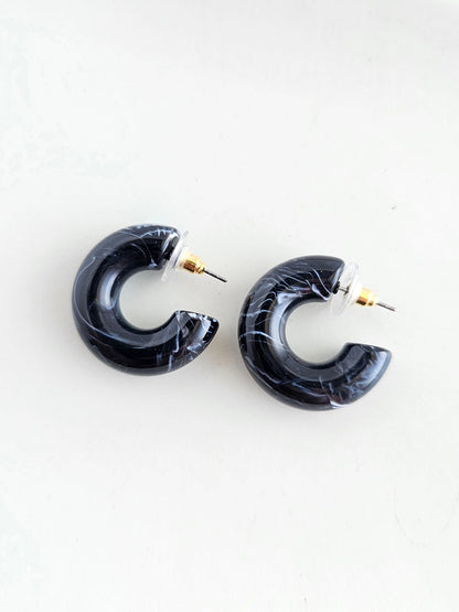 Chloe Chunky Hoops - Black Swirl