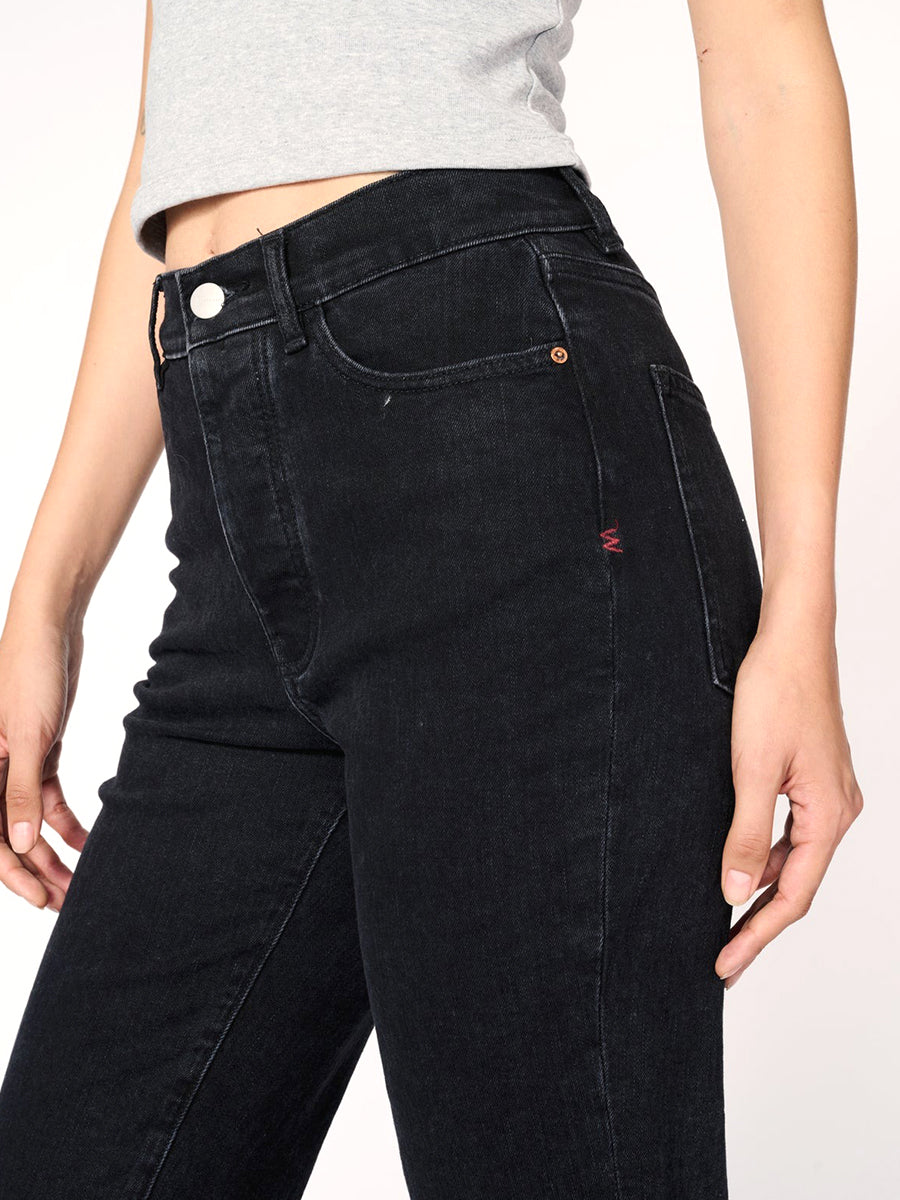 ASE Straight Leg Jeans - Ventura