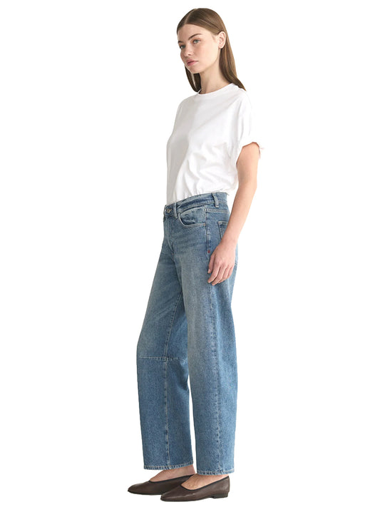 BNA Twill Soft-Curve Barrel Jeans - Sadie