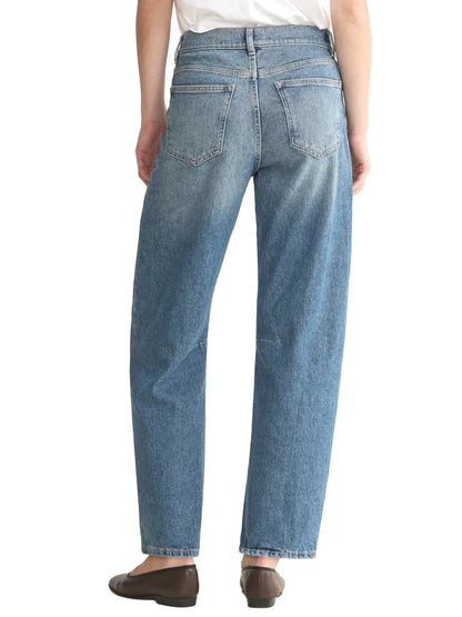 BNA Twill Soft-Curve Barrel Jeans - Sadie
