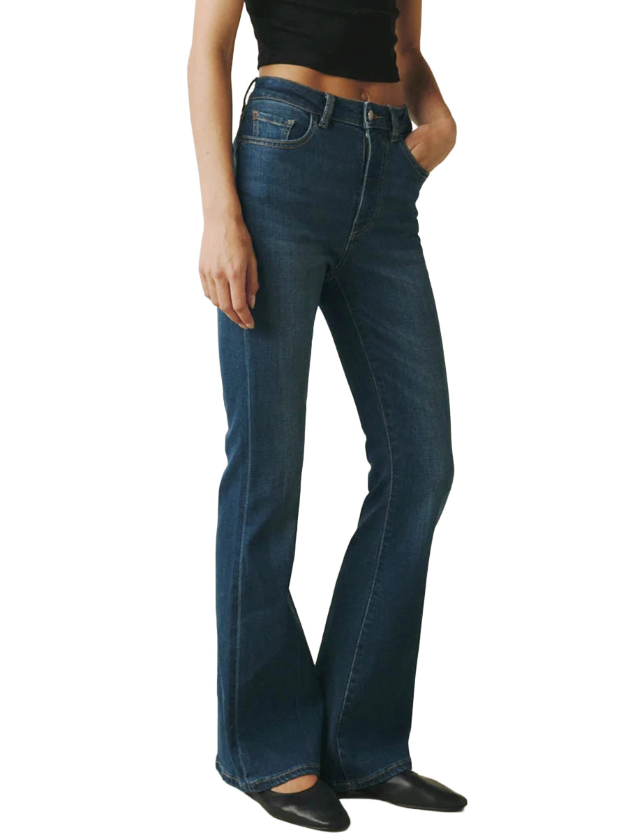 The Austin Stretch Bootcut Jeans - Break The Ice
