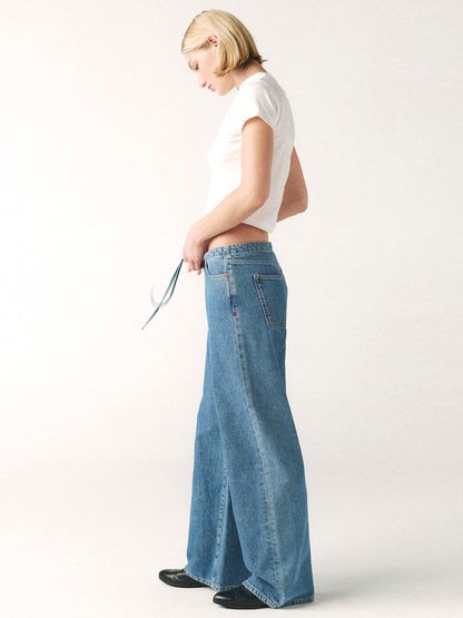 The Big Easy Pull-On Wide Leg Jeans - Cleo