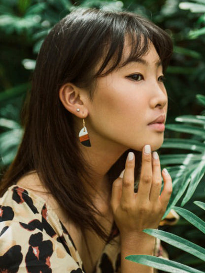 Dominique Half-Circle Earrings - Black & White