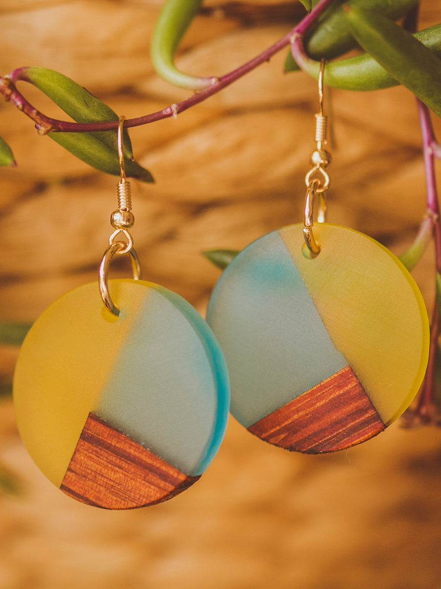 Gianna Circle Earrings - Blue & Yellow