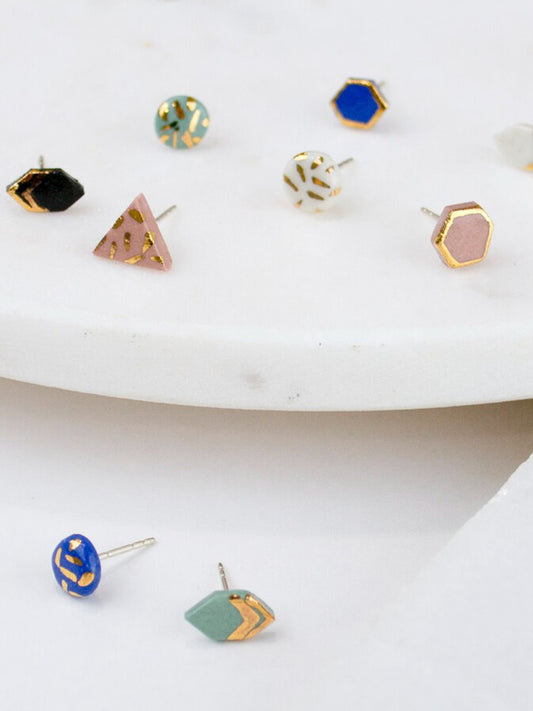 Mini Arrow Studs - Black